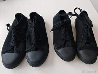 Čierne šnúrovacie plátenky