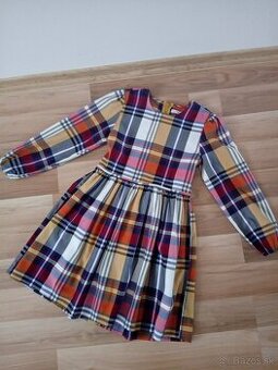 Vianočné šaty RESERVED