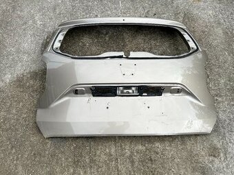 Dacia Duster II. 17- zadna kapota kufor