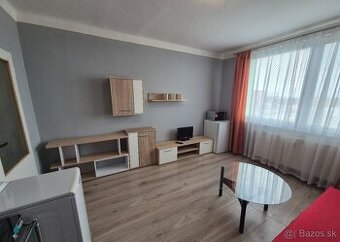 MH261-Na predaj garsónka na ulici Gazdovskej v Komárne - 1