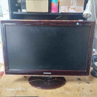 TV Samsung 22"