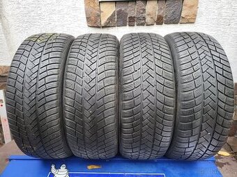 225/55 R18 Vredestein zimne pneumatiky - 1