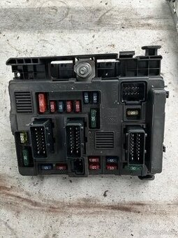 Poistkova skrinka 96360 79380 Valeo Citroen / Peugeot