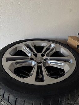 5x112 R19 ORIGINAL AUDi sada s pneu
