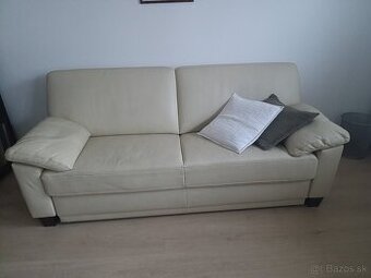 Kožená béžová rozkladacia sedačka