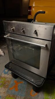 Vstavana elektricka rura