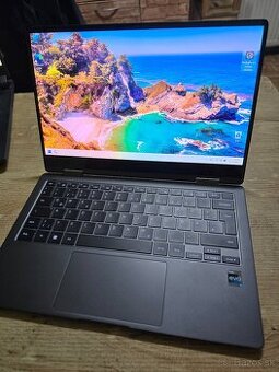Otocny a dotykovy OLED Samsung Galaxy Book 3 360 s 8gb ram i