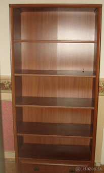 predám policovú skriňu zo šuflíkom