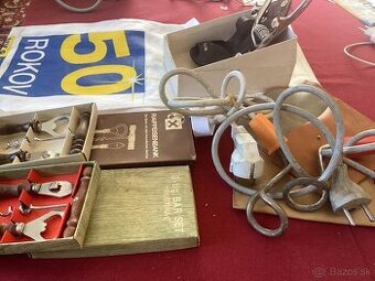 Zásterka,strojček,otvaraky,ohrievače na vodu