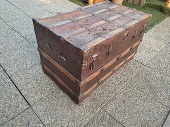 Americký lodný kufor