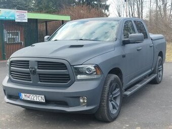 Dodge RAM 5.7 HEMI Sport
