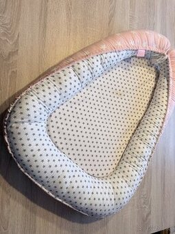 Hniezdo pre novorodenca