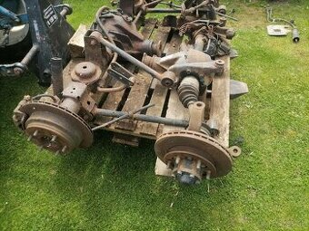 Predám diely na  opel fronteru B 2.2 DTI