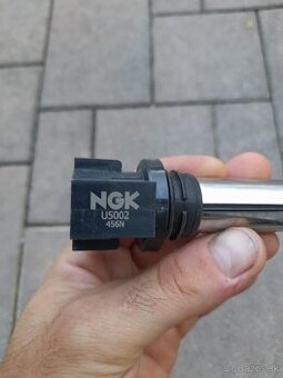 Zapalovavia cievka Ngk u5002 - 1