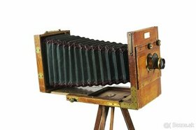 starožitný fotoaparát Loeber s príslušenstvom