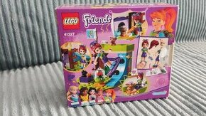 LEGO Friends 41327 Mia a jej spálňa - 1