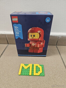LEGO 40767 Zväčšený malý astronaut