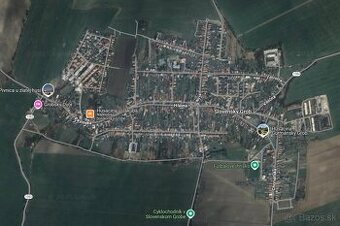 Orná pôda Slovenský Grob 16 958 m2, alebo po 3 000 m2.