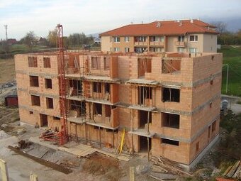 Stavebný výťah ZREMB - 2ks