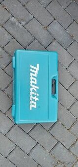 Kufrík makita