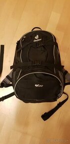 Deuter - V20