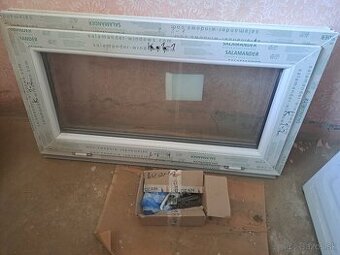 Predam okno salamander plastove