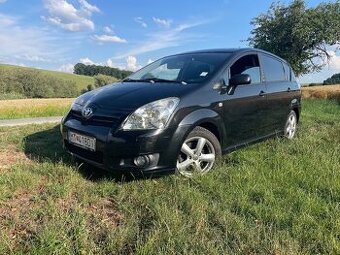 Toyota Corolla Verso D-4D