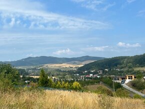 Predám stavebný pozemok v Lietave s nádherným vyhladom - 1