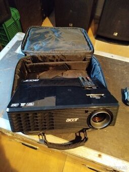 projektor Acer X112