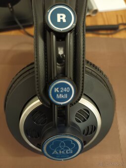 Štúdiovky AKG K240 MKII zánovné