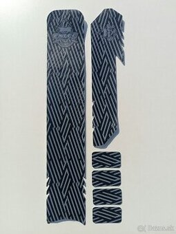 Nové ochranné nálepky na rám bicykla