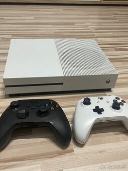 Xbox One S + 2 ovládače + veľa hier