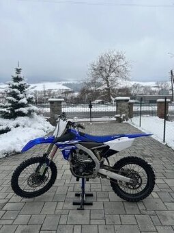 Yamaha YZF 250 2017 top stav