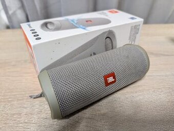 JBL Flip 4
