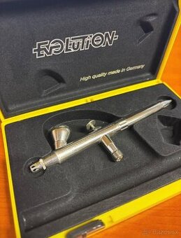 Airbrush Harder & Steenbeck Evolution