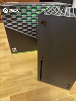 Xbox Series X 1TB - TOP stav