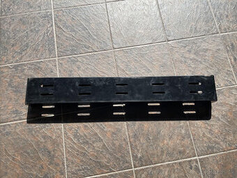 Spodní lišta pro prodejní automat Damian Luce X Snack