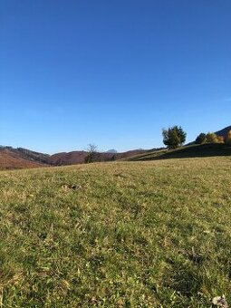 Pozemok na samote záujem