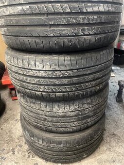 Pneumatiky 235/40ZR19 96Y