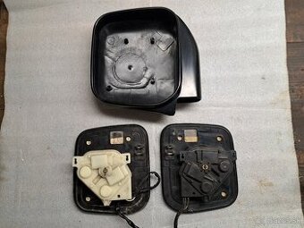 Diely spätného zrkadla Mitsubishi Pajero 2