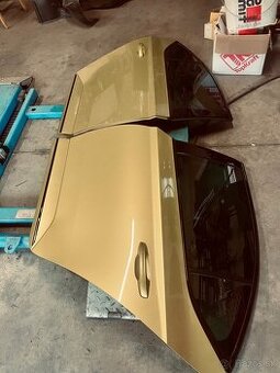 Dvere lave / prave zadne Superb 3 Liftback