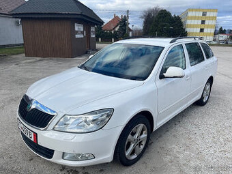 Skoda Octavia 2 2.0 TDI DSG elegance r.v 2012 xenon top stav