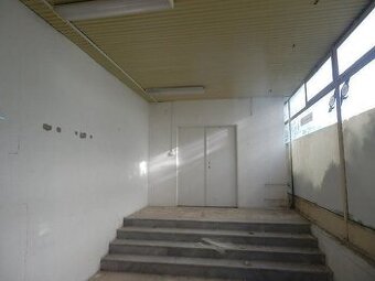 Na predaj - predáme polyfunkčný objekt v Strážskom