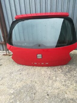 kufor , piate dvere, seat ibiza , ibizu