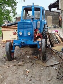 Predám traktor belarus