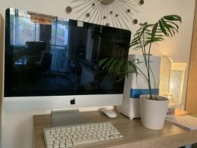 Apple iMac, 21.5”, Mid 2011 - 1