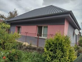 Predám 5 izbový rodinny dom v rekreačnej oblasti Čechy