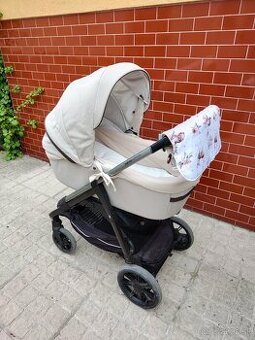 INGLESINA Aptica Cashmere Beige kočík