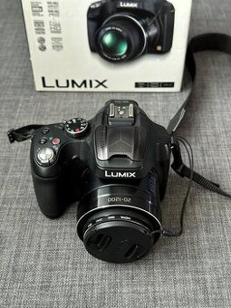 PANASONIC Lumix DMC-FZ72 (60x zoom)