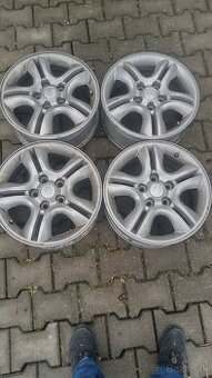 5x114,3 r16
